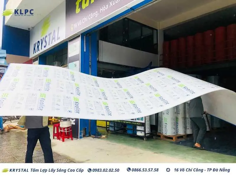 Tấm lợp nhựa Polycarbonate tại Đà Nẵng - Báo giá, Ứng dụng & Địa chỉ Uy tín 12 100 3