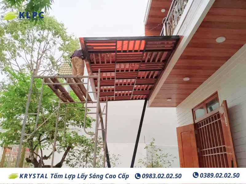 tam lop lay sang